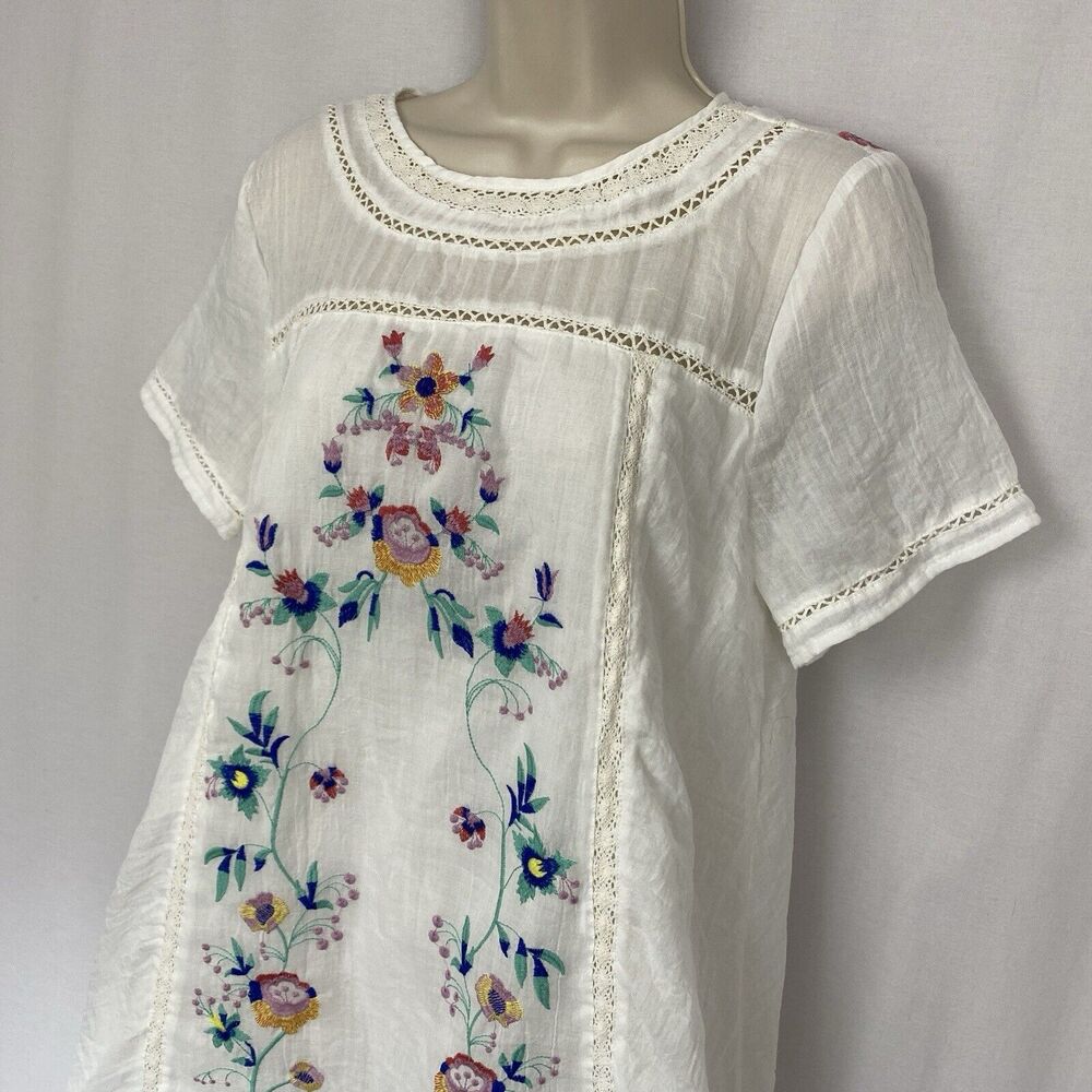 Umgee Tunic Top Women Small White Embroidered Floral Gauze Flowy Coquette Dainty - Picture 2 of 14